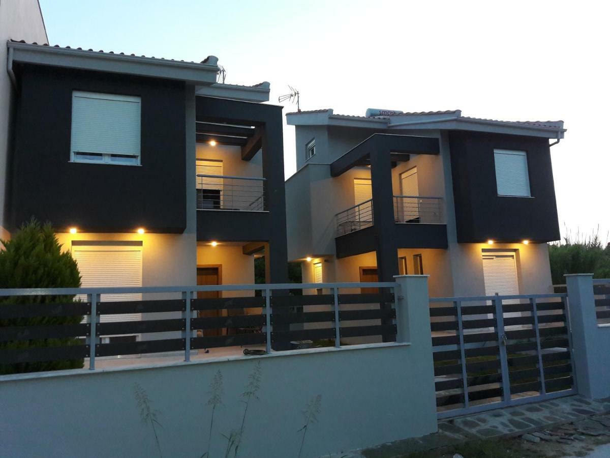 V Luxury Apartments Сиври Экстерьер фото