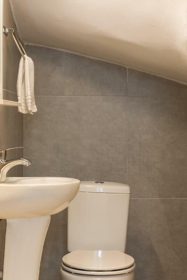 V Luxury Apartments Сиври Экстерьер фото